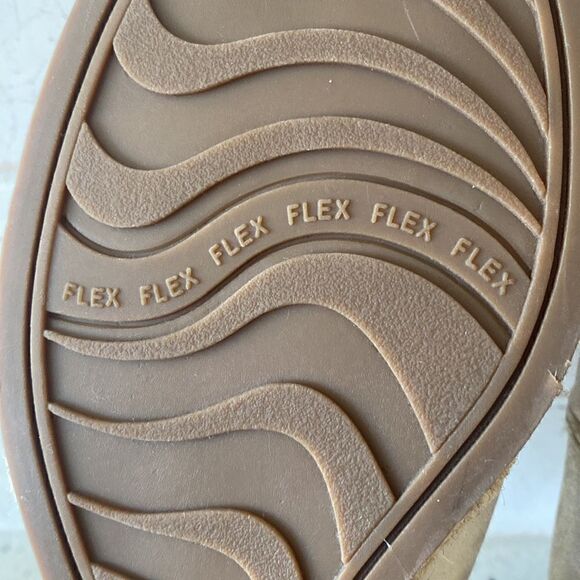 Easy Street Kindly Espadrille Slingback Wedge Gold Metallic Sandals Size 10 - Picture 13 of 14